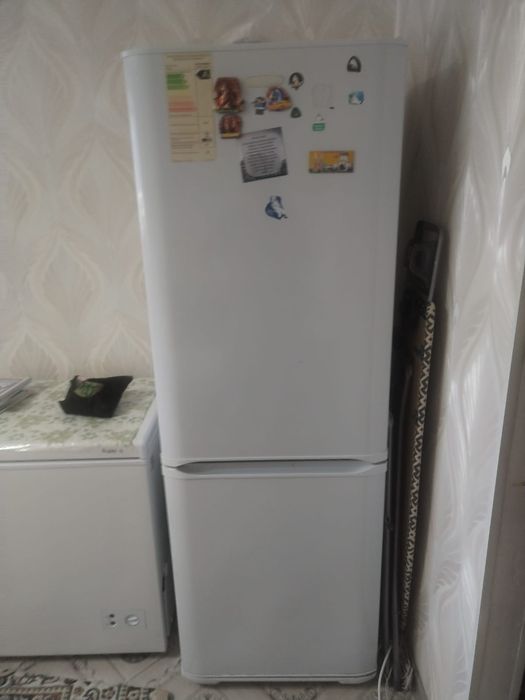 Продам  Холодильник