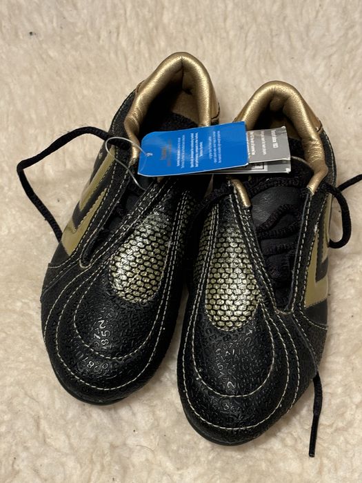 Детски Бутонки Hummel