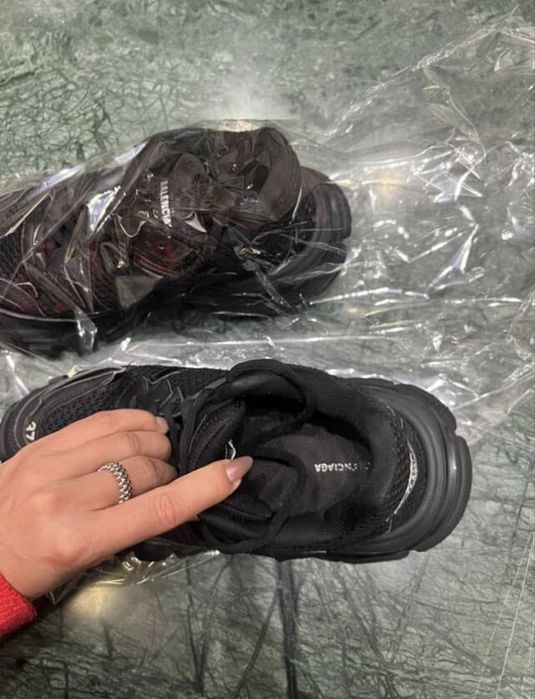 Balenciaga кроссовки