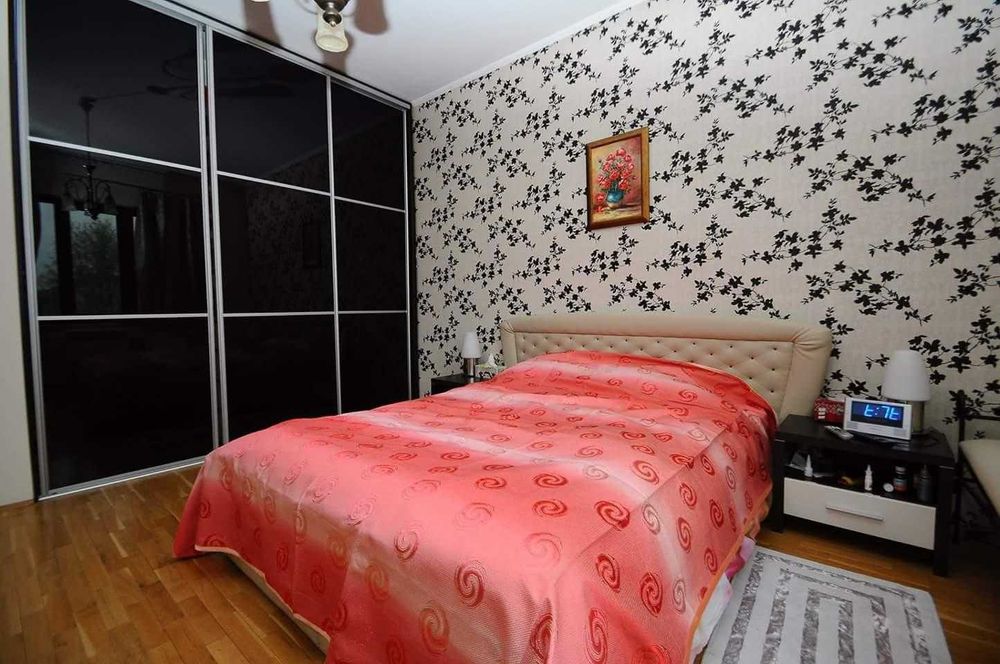Inchiriere casa