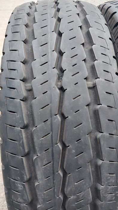 Гуми за Бус и Кемпер 225/75/16 C Continental VancoCamper 2 броя