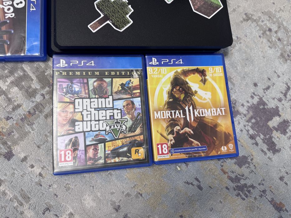 Playstation 4 slim в идеал состояний