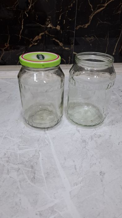 Банки литровые по 3000 сум