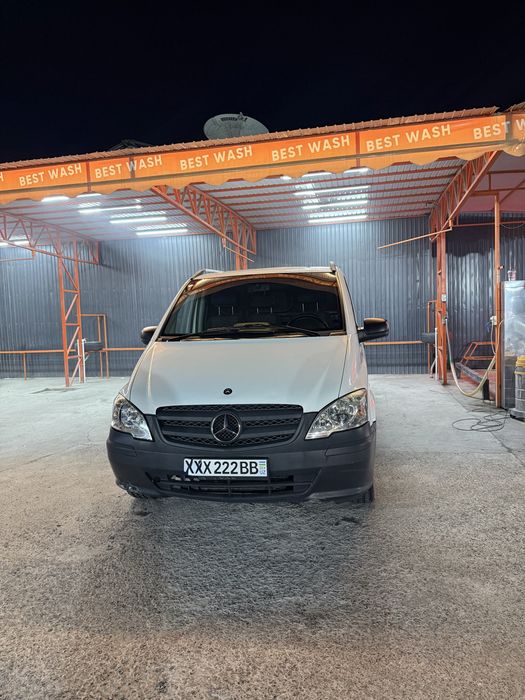 Mercedes benz vito