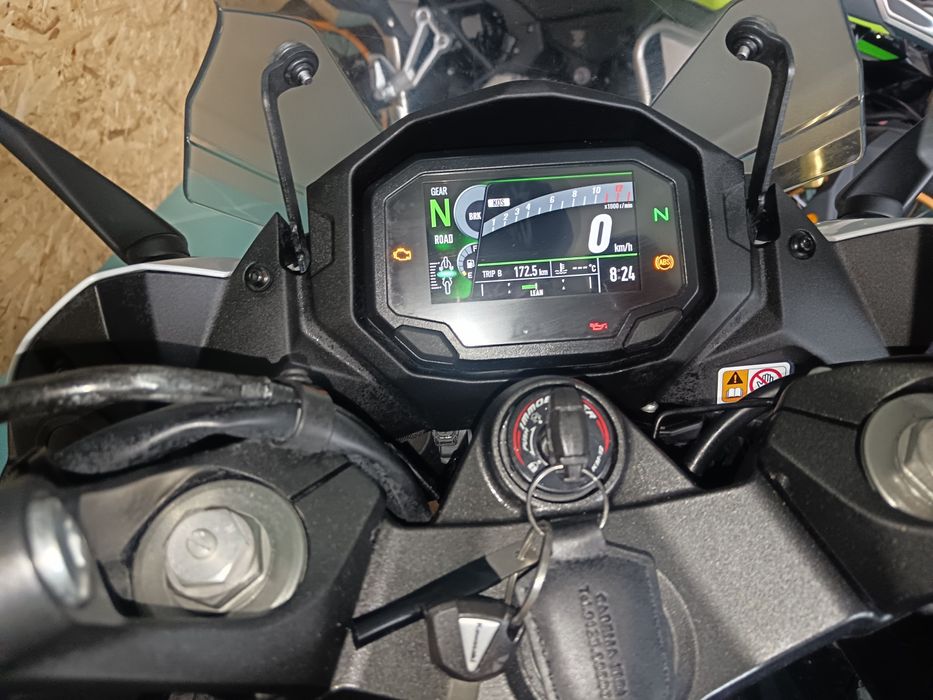 Kawasaki ninja 1000 sx tourer