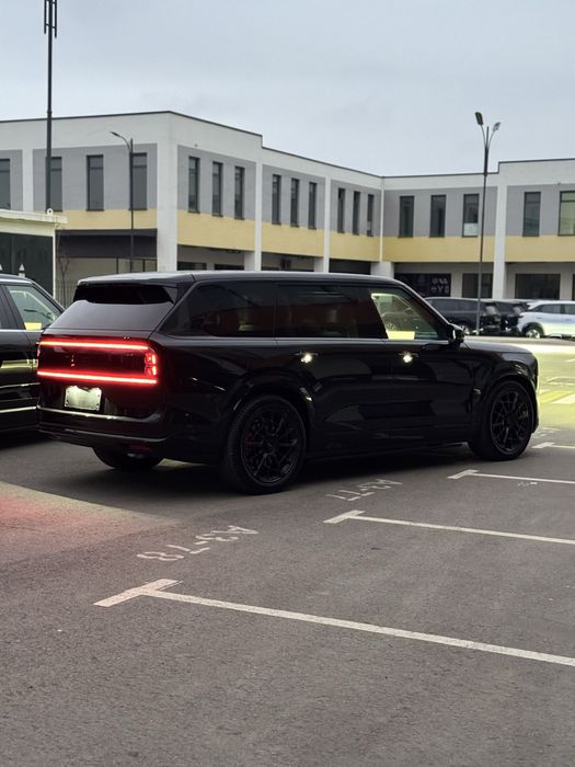 Zeekr 9X 70kWh ULTRA/ Black edition