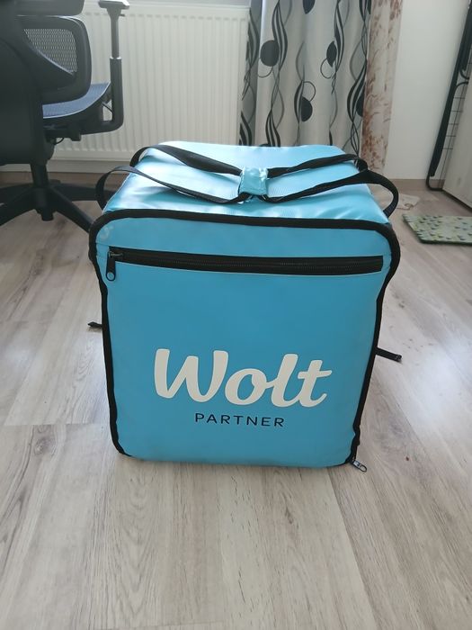 geanta livrari wolt