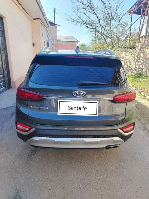 Hyudai Santa Fe 2020