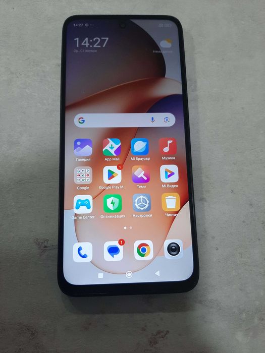 Redmi 13 , 128GB ,6 GB RAM.