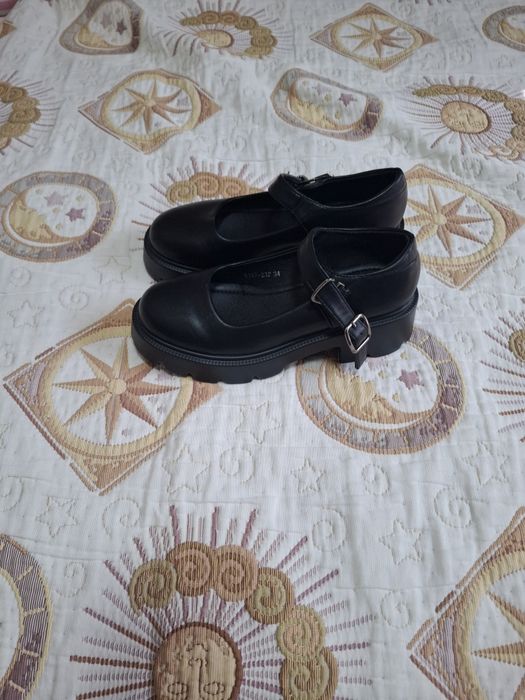 Туфли в школу для девочки