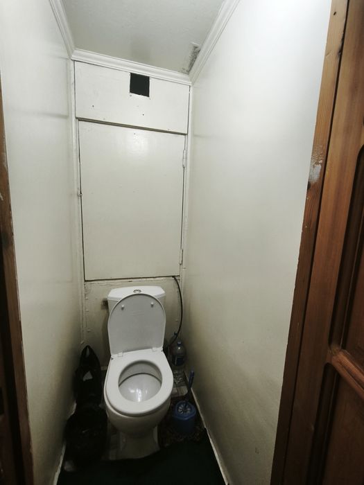 Срочно! 2-комн кВ. Куйлюк массив-5. Общая площадь 58м2. 4-й этаж.