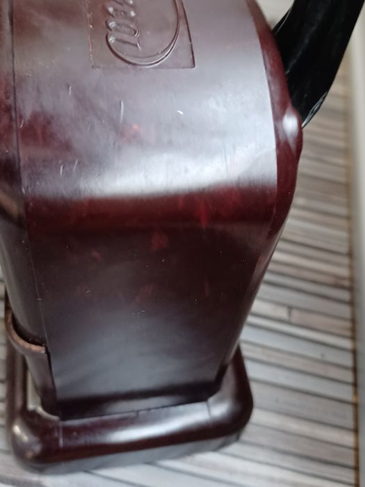 Hema Ретро,бакелитена острилка за моливи,.Настолна