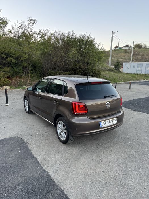 VOLKSWAGEN Polo 2011 — imagine 10