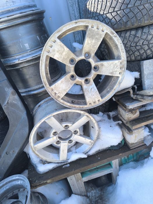 Продам диски на ниву по штучно