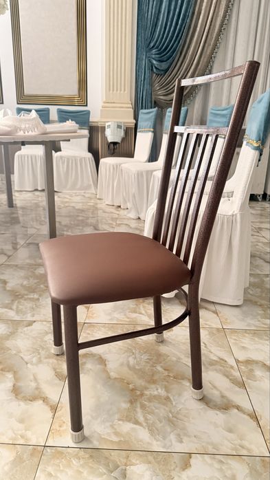 Продаются стулья. Оптом с чехлами