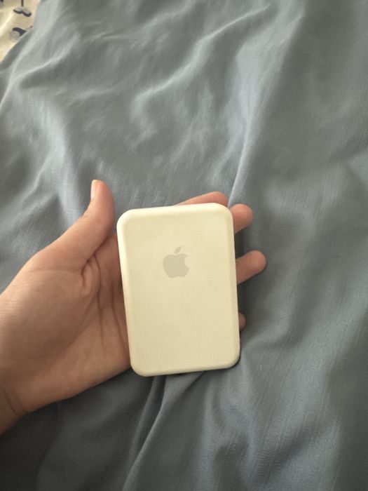 Продам новый внешний акамулятор MagSafe. Качество люкс премиум