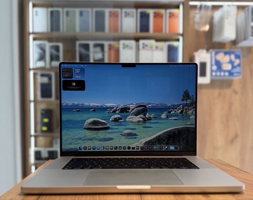 Macbook Air M5 2024 13-inch 16gb/512Gb/BATERIE100%/Garantie 12 luni @atsgsm.ro