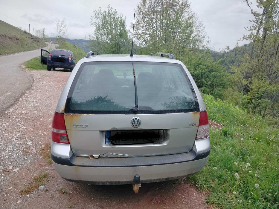 Vand golf 4 an 2003 ambreiaj defect