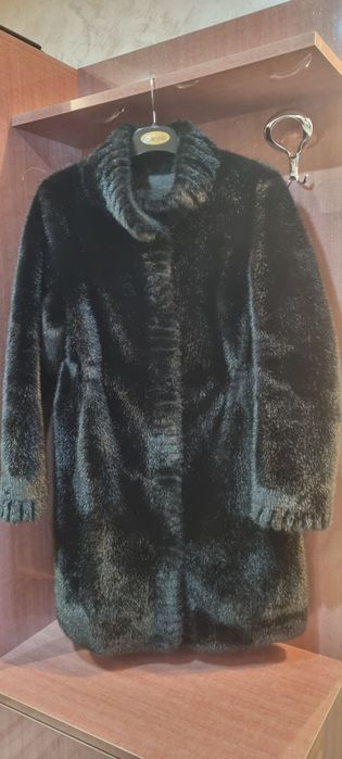 Дамско палто - изкуствен косъм S-M размер