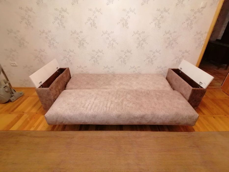 Продаётся диван в хорошем состоянии 2.2млн
