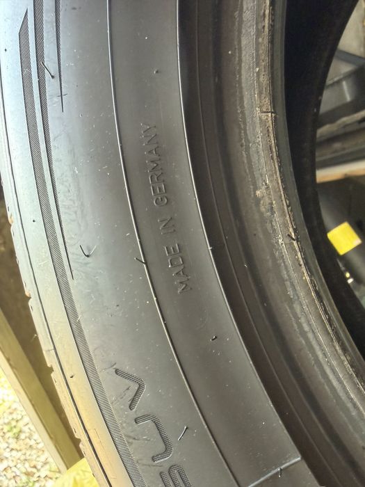 255/55/18 DUNLOP ГУМИТЕ СА НА 7000км!Като нови