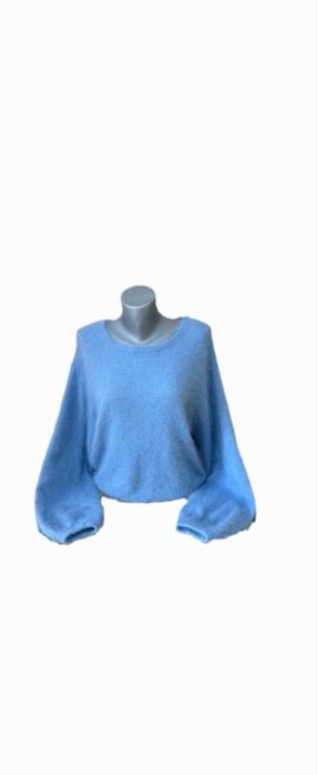 Пуловер American Vintage. размер М. 50%ангора.