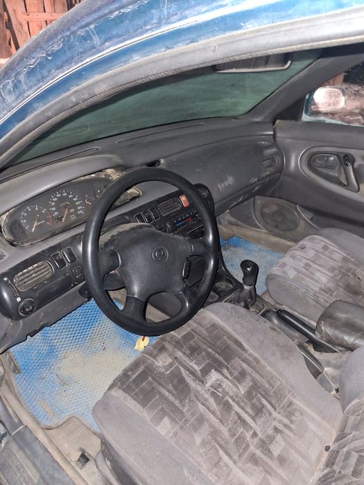 мазда кронус продам