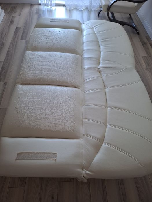 Set canapea cu fotolii