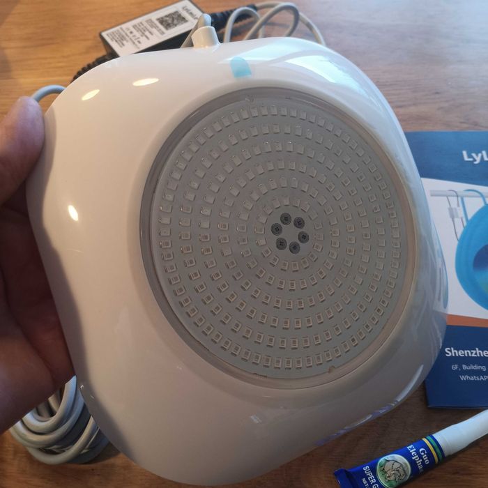 НОВ! Магнитен LED прожектор за басейн LyLmLe 20W – RGB, APP управление