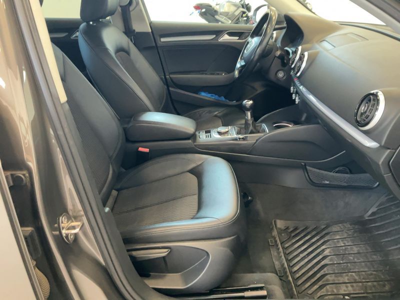 Audi A3 Sportback 1.6 TDI Ambiente 2015