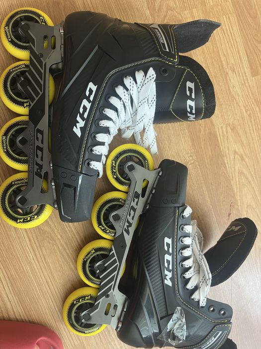 Чисто нови ролери CCM  Fast Frame