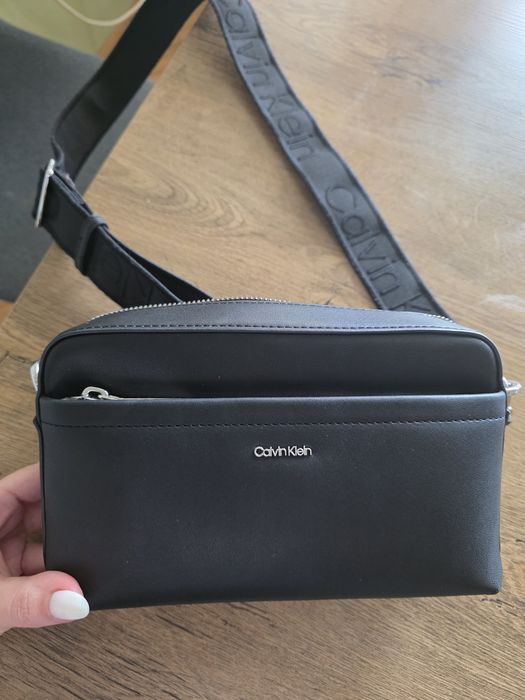 Дамска чанта Calvin klein