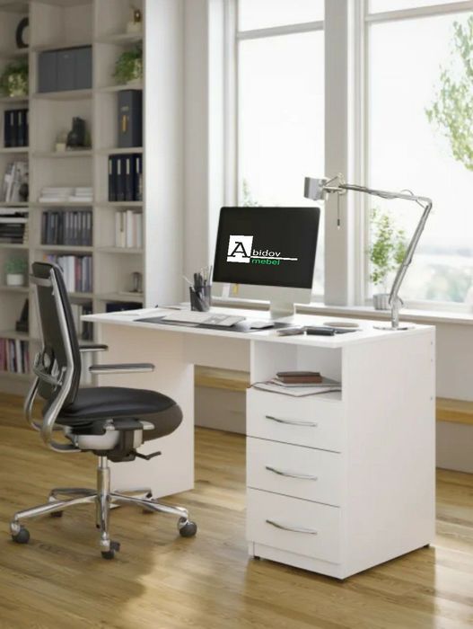 Болалар ва катталар учун  стол . письменный стол парта