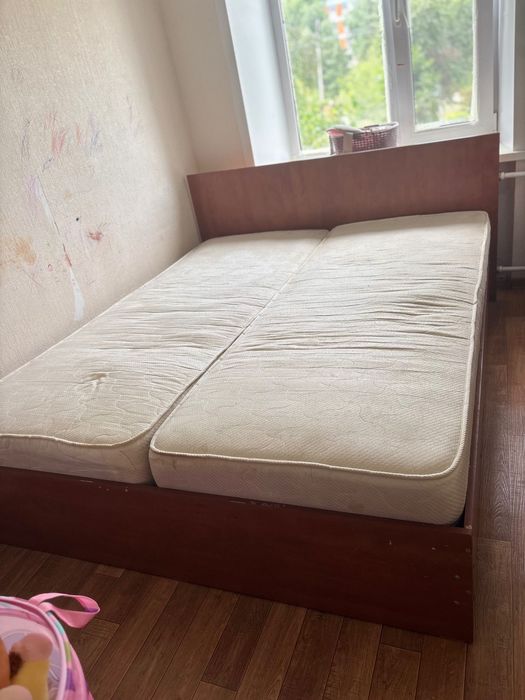 Продам двухспальный кровать