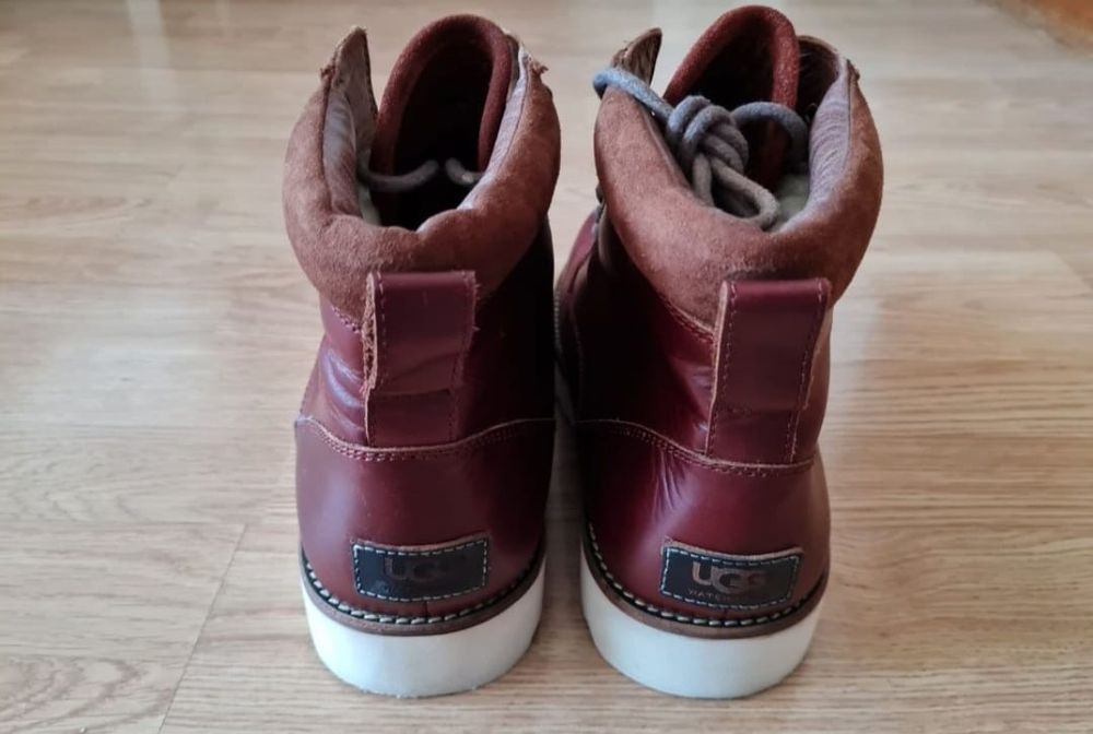 Ghete Ugg originale 43