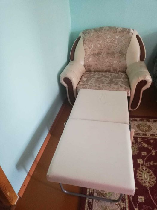 Продам мягкий угол