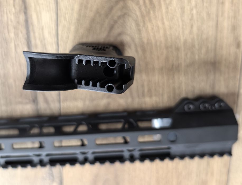 Части за AR15 / АР15 ложа и ръкохватката