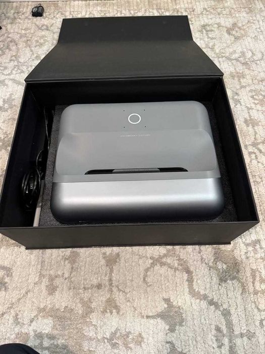 JMGO O1 Pro Ultra Short Throw Smart Proyektor — Yangidek, Pult bilan