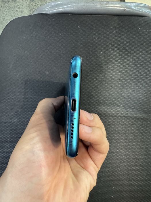 Redmi not 9 s 4/64 gb