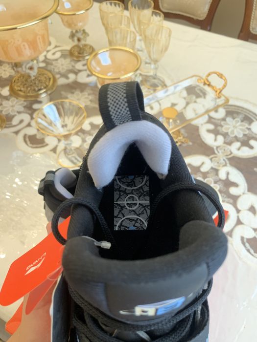 Кроссовка LI-NING новая