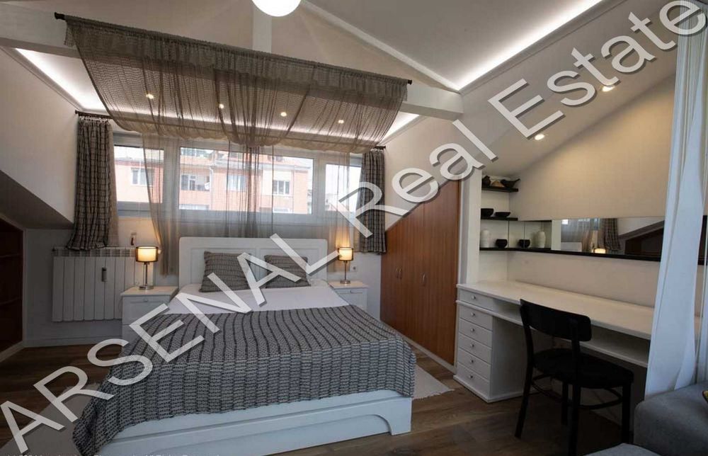 Дава се под наем Ателие в София, Център - 56 кв.м за 700 € - Снимка #4