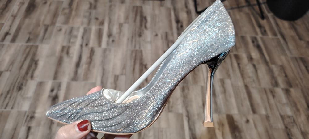 Официални сребърни обувки 39 номер- НОВИ