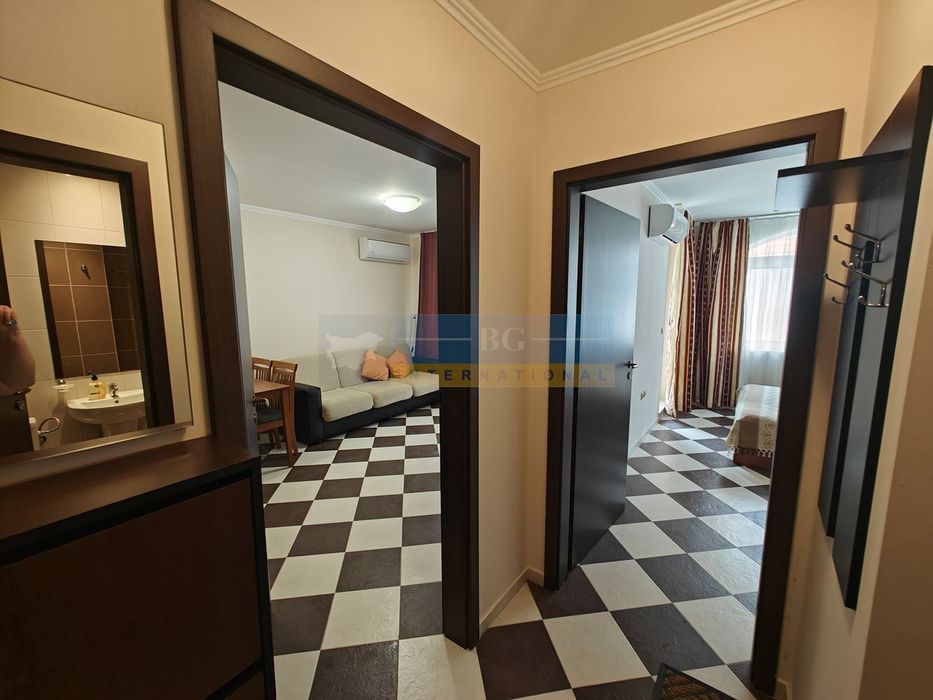 Продава се Двустаен апартамент в Созопол - 57 кв.м за 1623 €/кв.м - Снимка #7