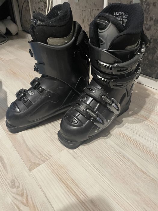 Ски обувки rossignol