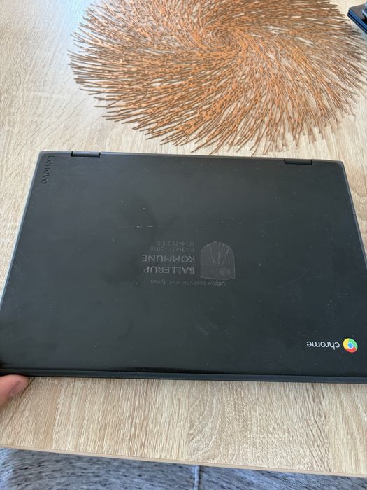 Laptop Lenovo 500e ChromeBook