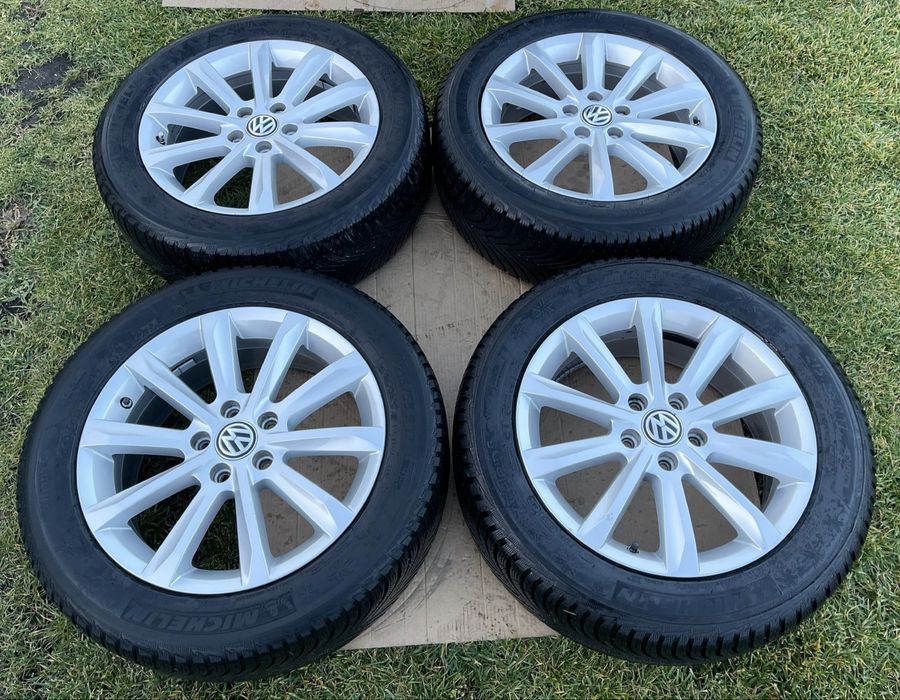 Jante VW 17 Passat B8 215/55R17 Michelin iarna
