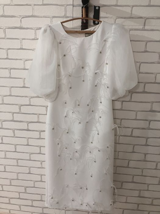 Продам нарядное платье