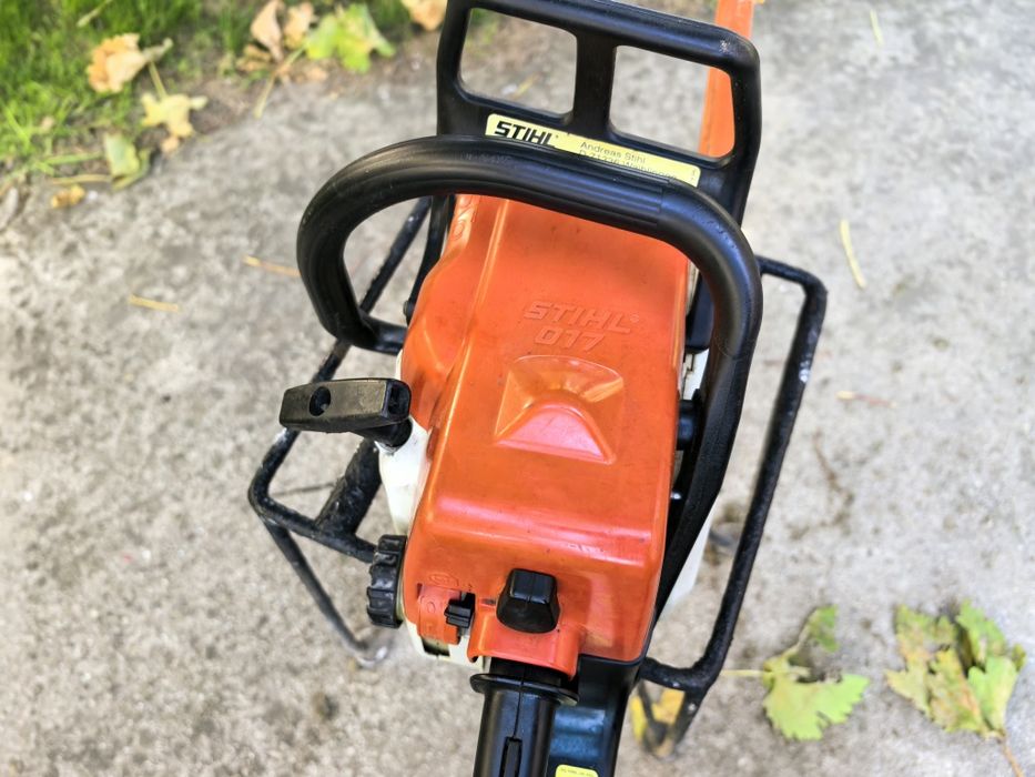 STIHL 017 Моторен трион Бензинова резачка