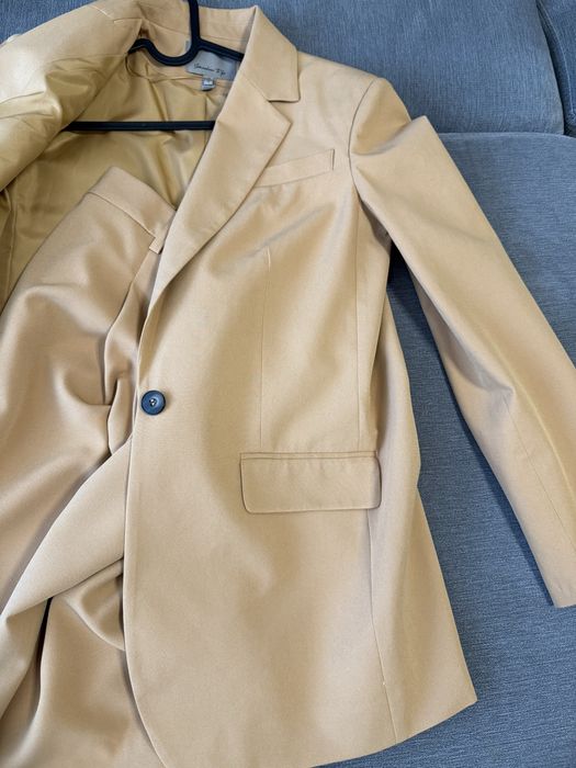 Костюм от две части River Island - сако и панталон- чисто нови