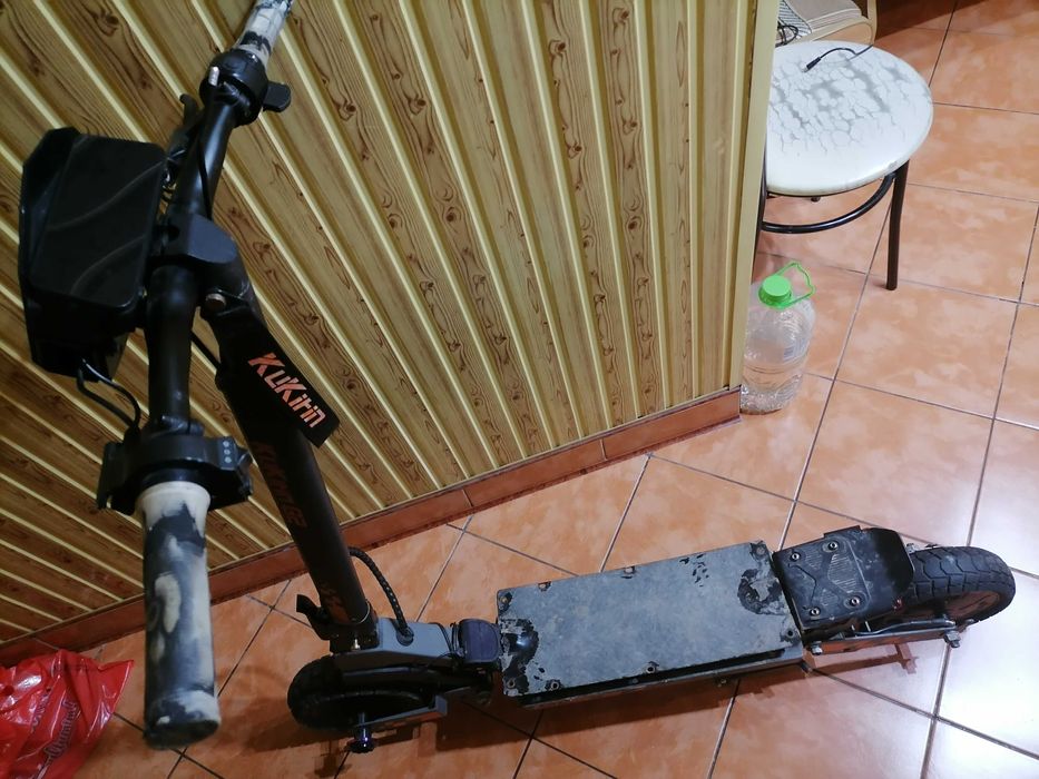 Dezmembrez Trotineta electrica Kukirin G2